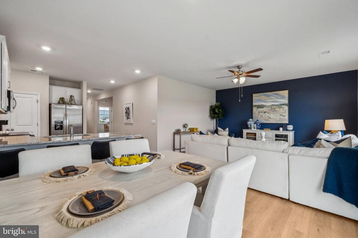 Dining room, Interior, Kitchen, Living room, Recessed Lighting, Stainless Steel Appliances, Wood Texture Flooring