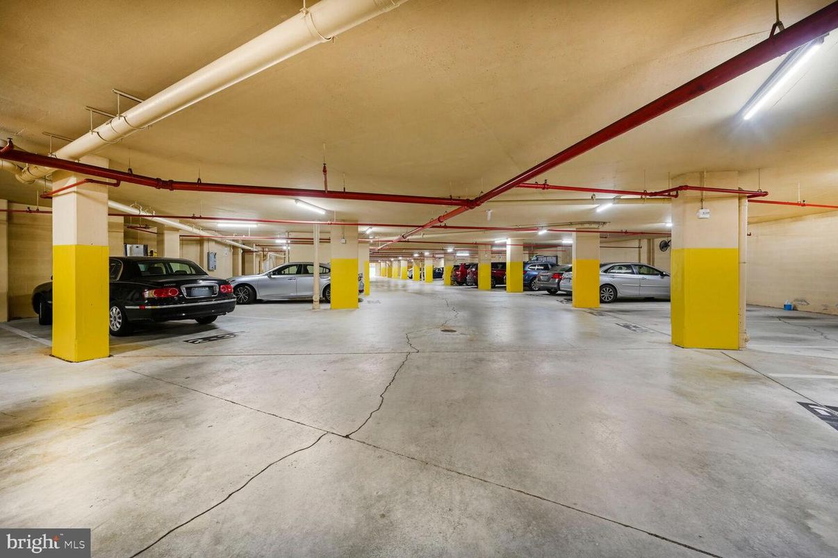Garage, Interior, Recessed Lighting