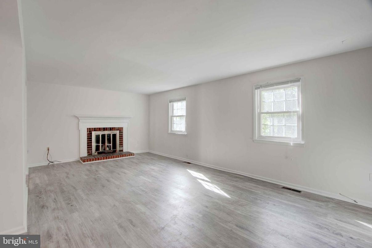 Empty room, Fireplace, Interior, Wood Texture Flooring