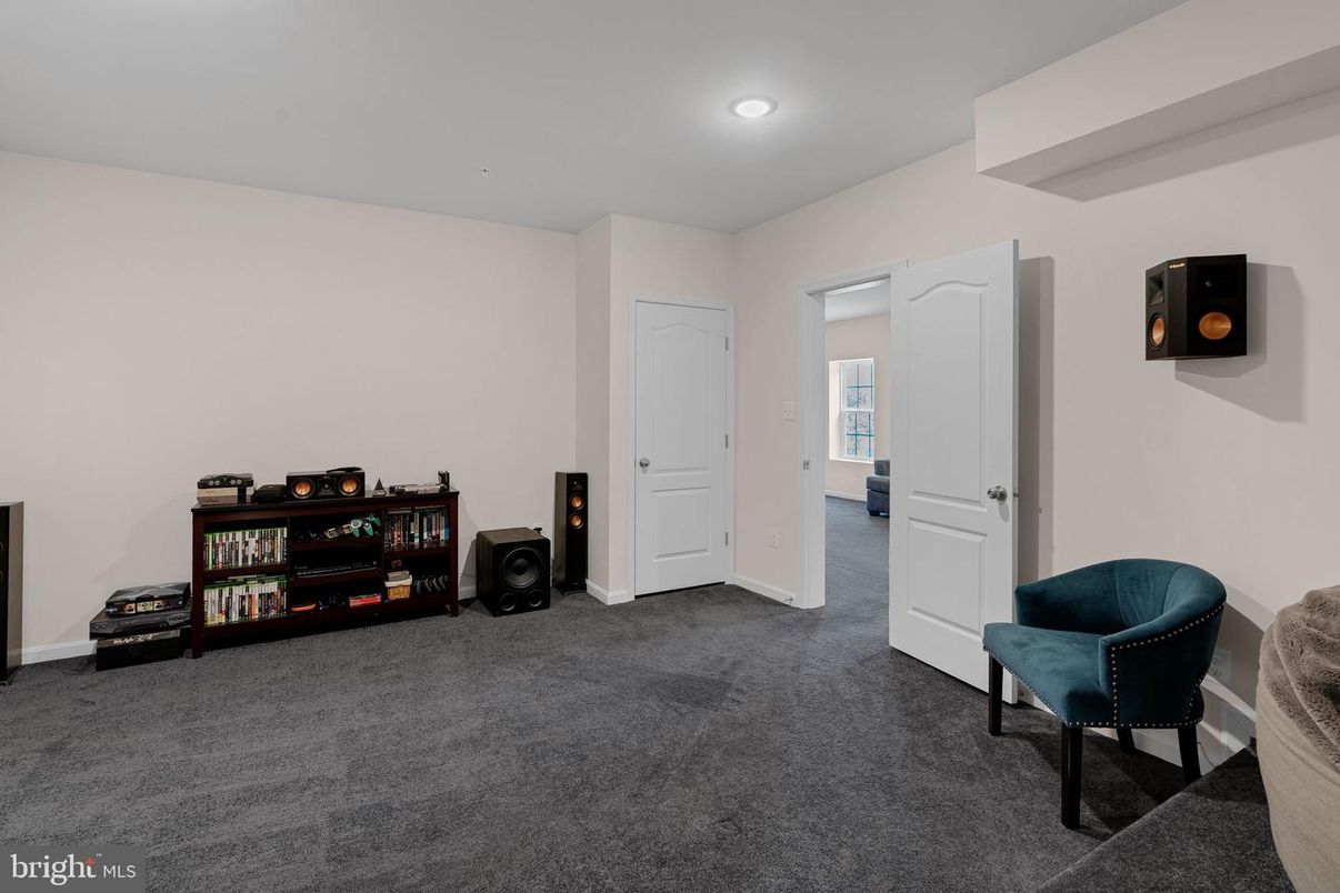 Interior, Recessed Lighting