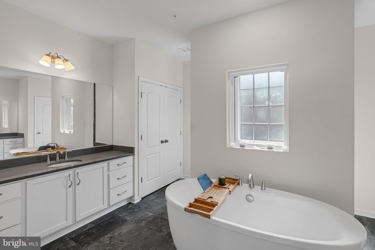 Bathroom, Dual Sink Vanities, Free Standing Baths, Interior