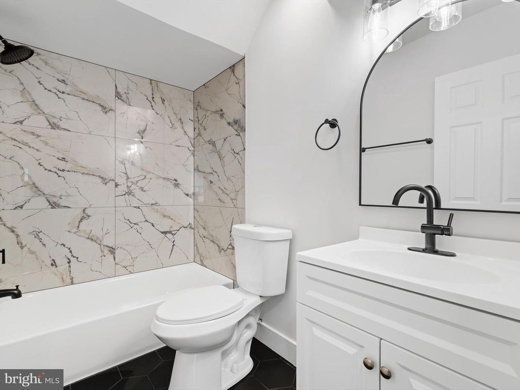 Bathroom, Interior, Marble Walls