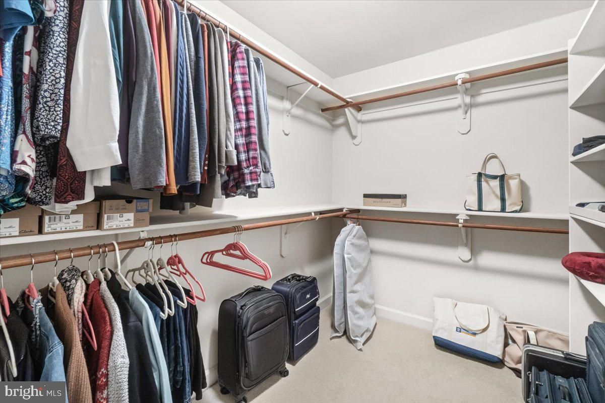 Interior, Walk-in Closets