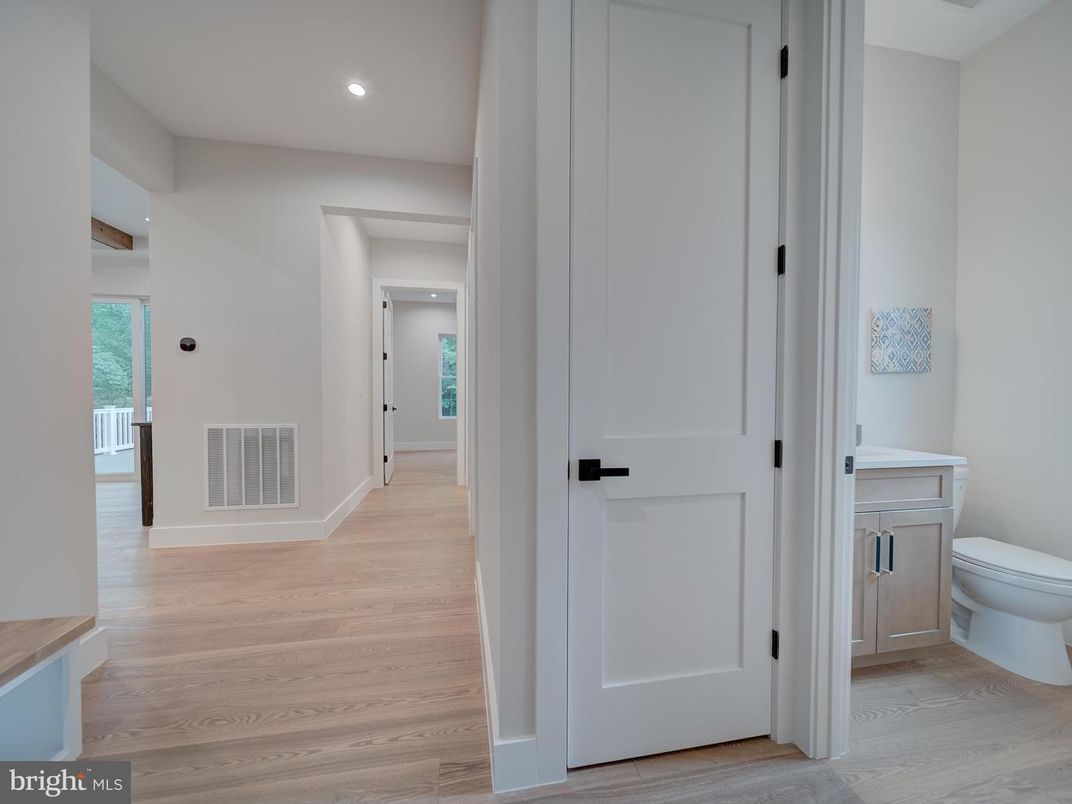 Bathroom, Interior, Recessed Lighting, Wood Texture Flooring
