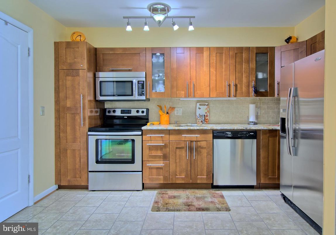 Interior, Kitchen, Stainless Steel Appliances