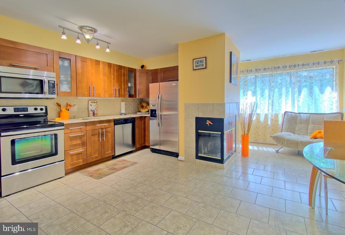 Interior, Kitchen, Stainless Steel Appliances