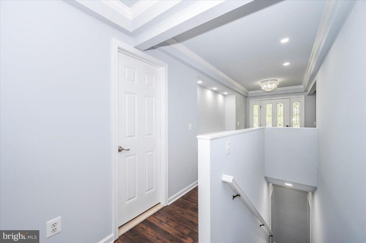 Chandelier, Interior, Recessed Lighting, Wood Texture Flooring