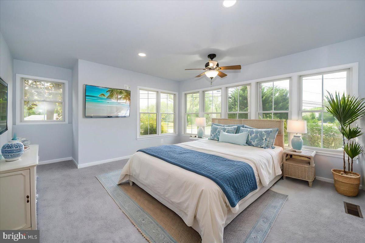 Bedroom, Interior, Recessed Lighting