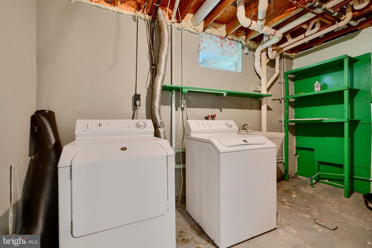 Interior, Washer