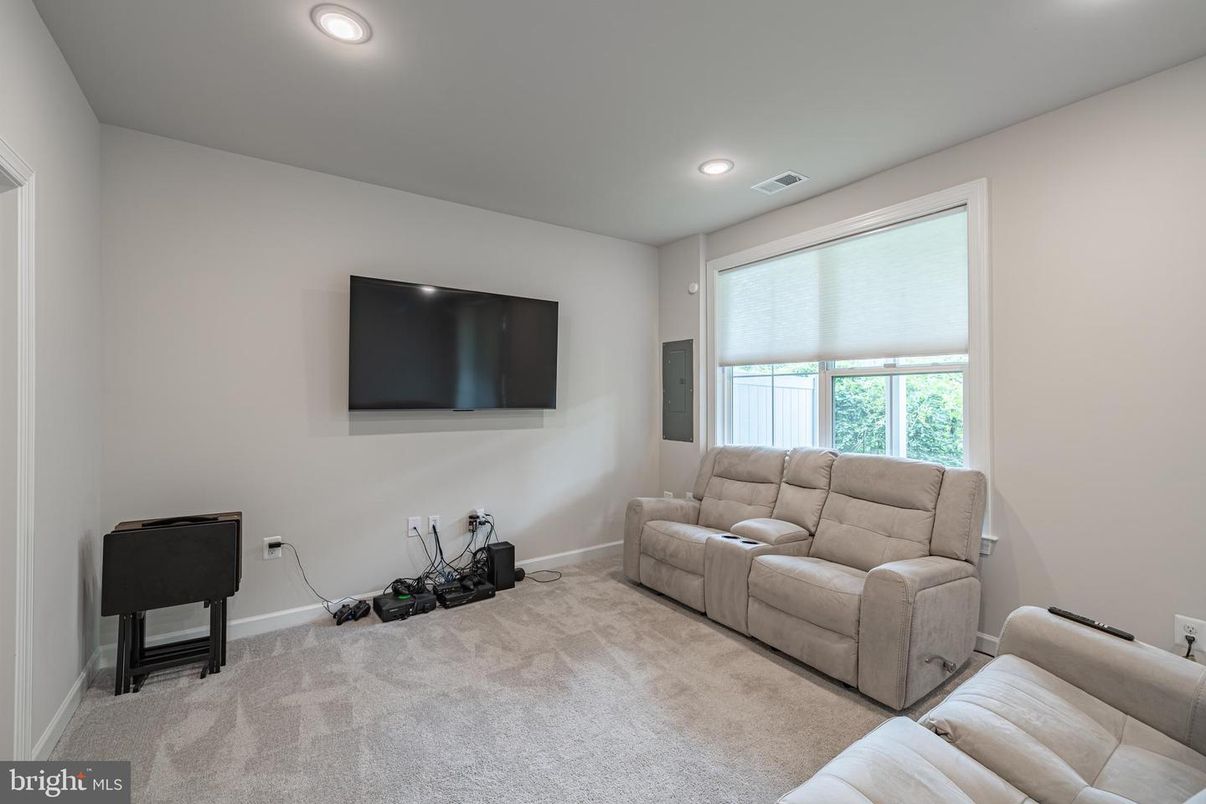 Interior, Living room, Recessed Lighting