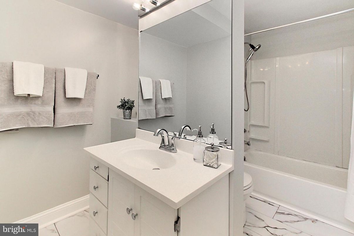 Bathroom, Interior, Marble