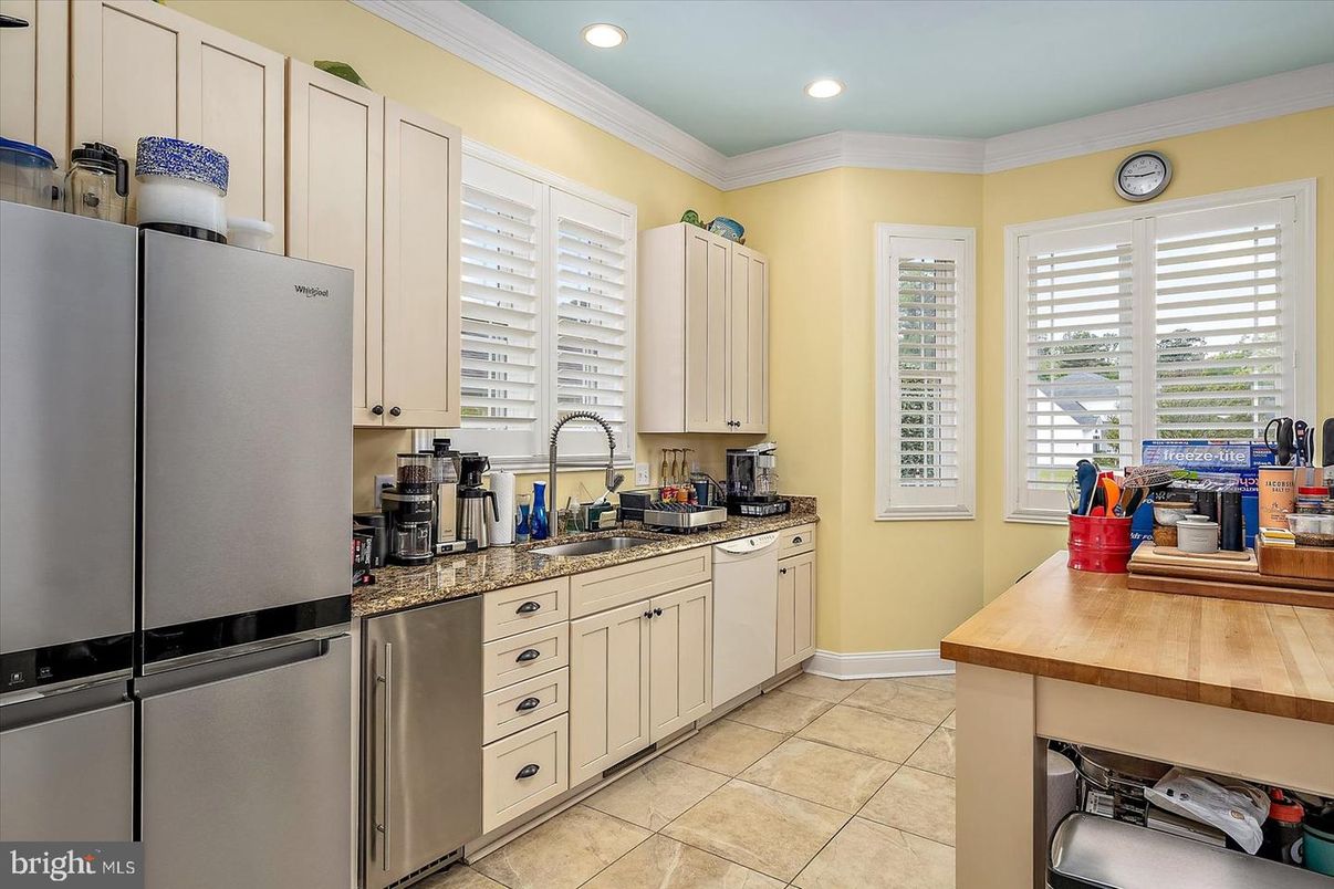 Interior, Kitchen, Recessed Lighting