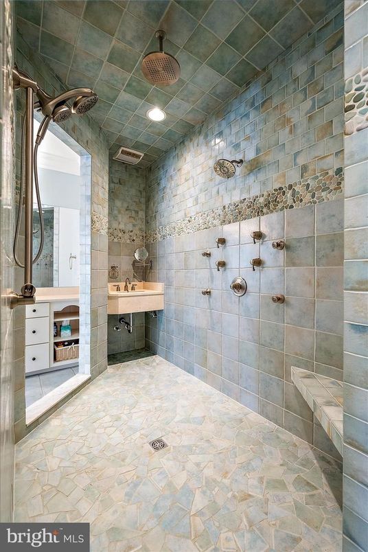 Bathroom, Interior, Recessed Lighting
