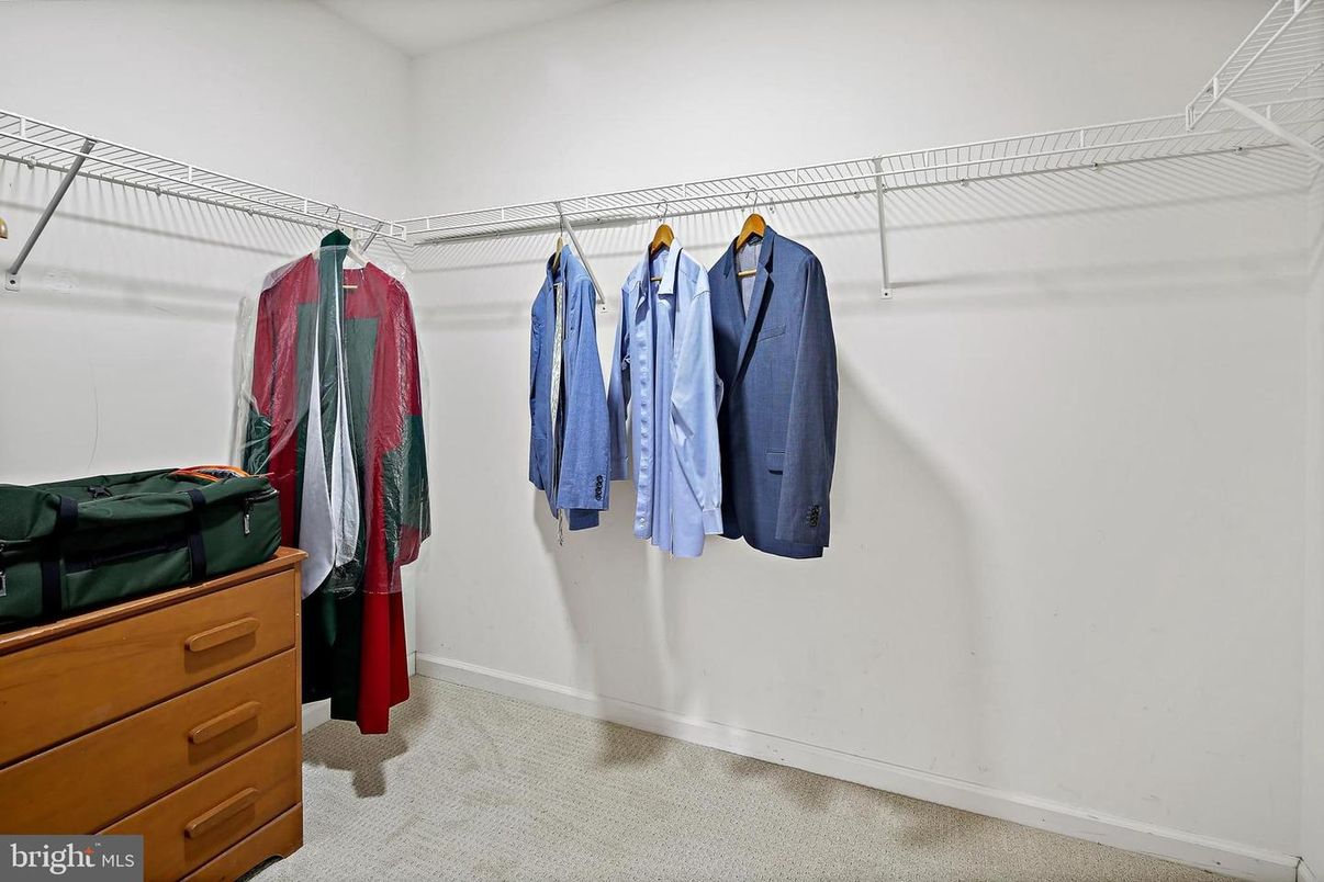 Interior, Walk-in Closets