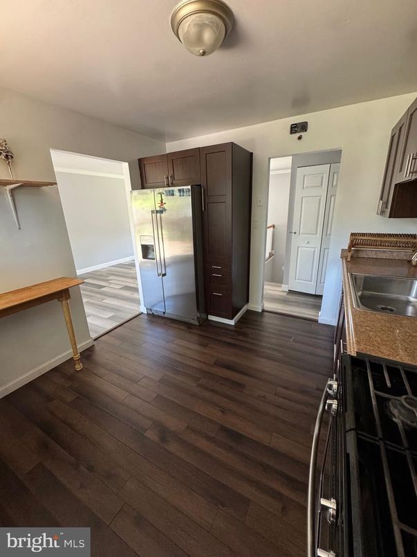 Interior, Kitchen, Stainless Steel Appliances, Wood Texture Flooring