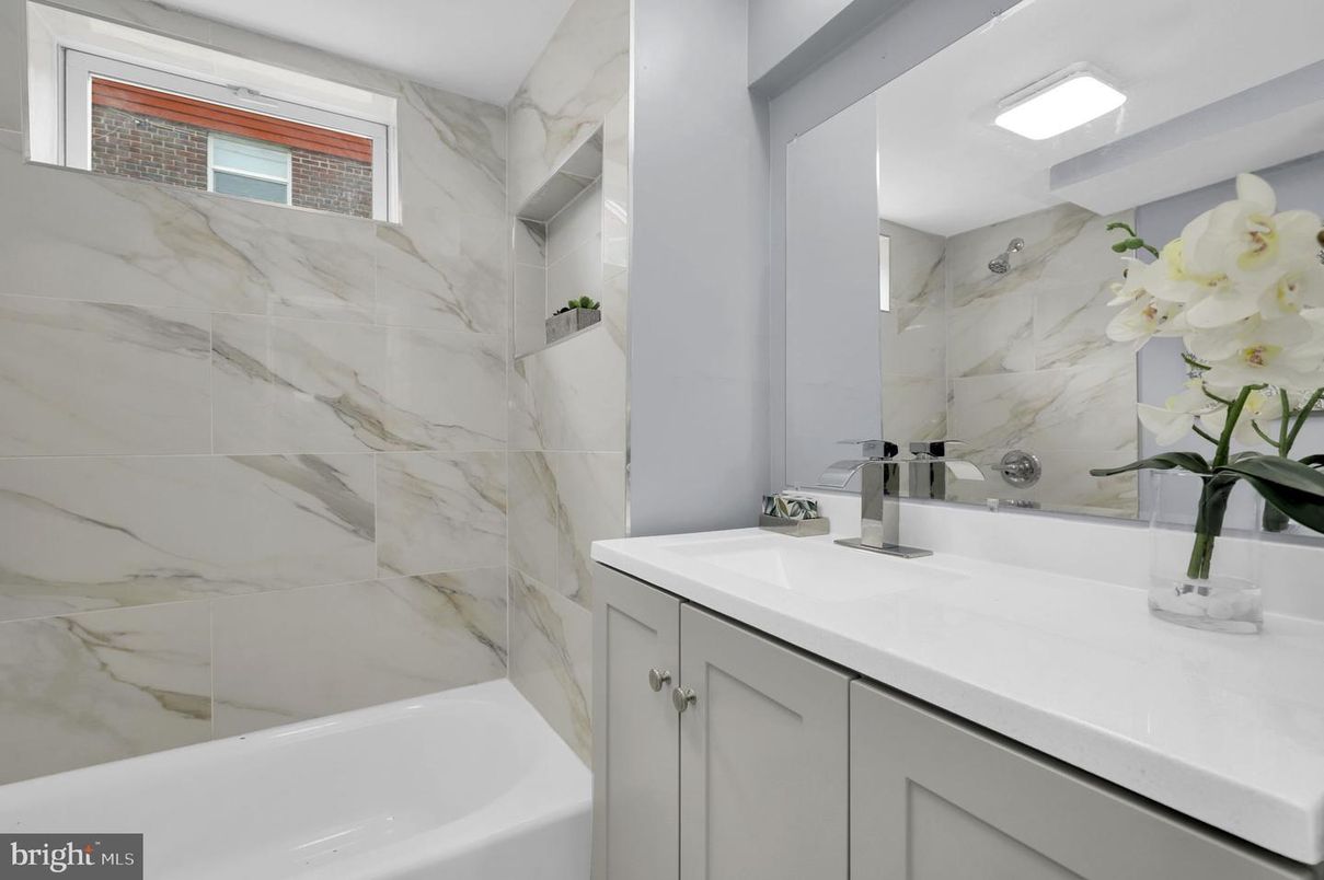 Bathroom, Interior, Marble Walls
