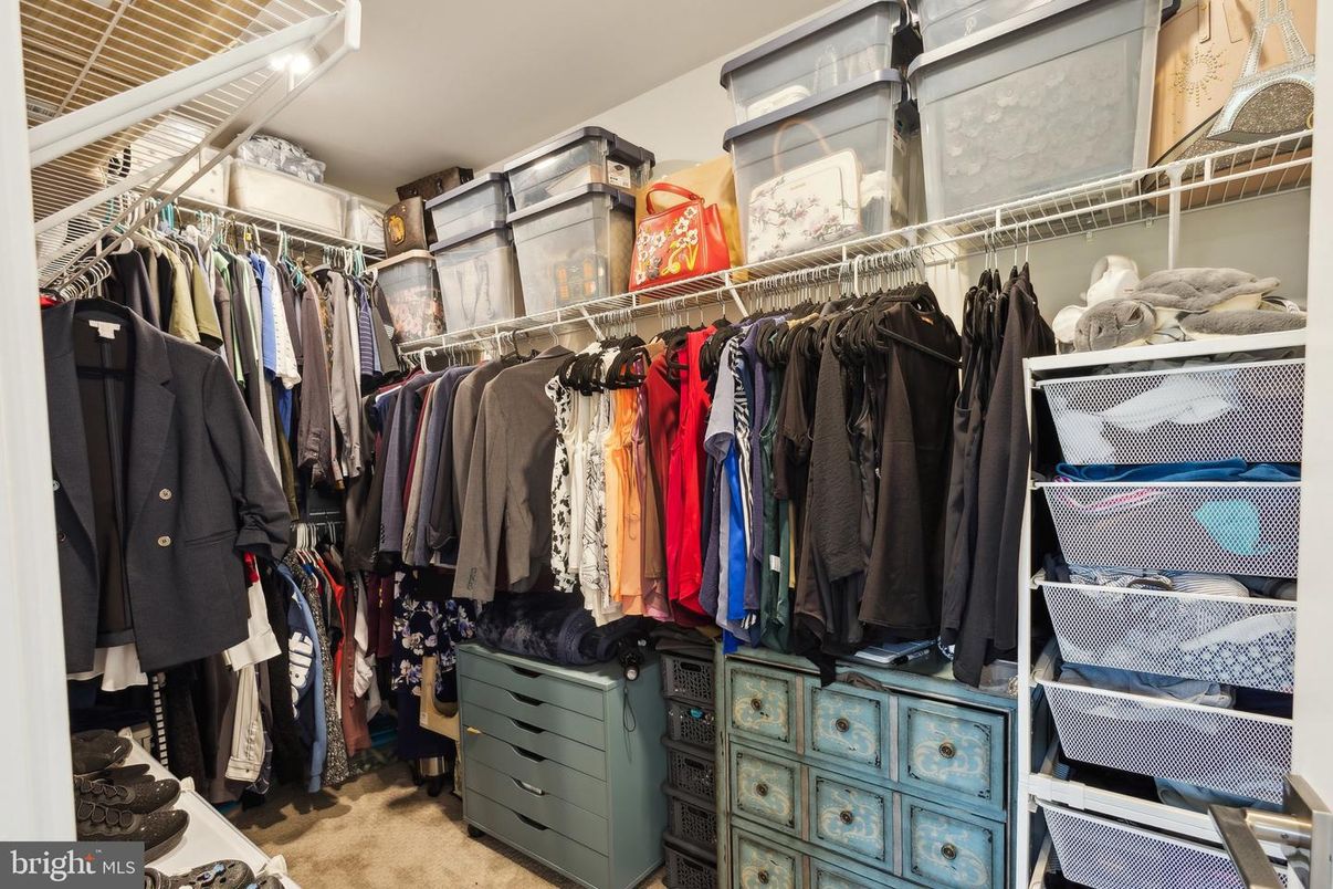 Interior, Walk-in Closets