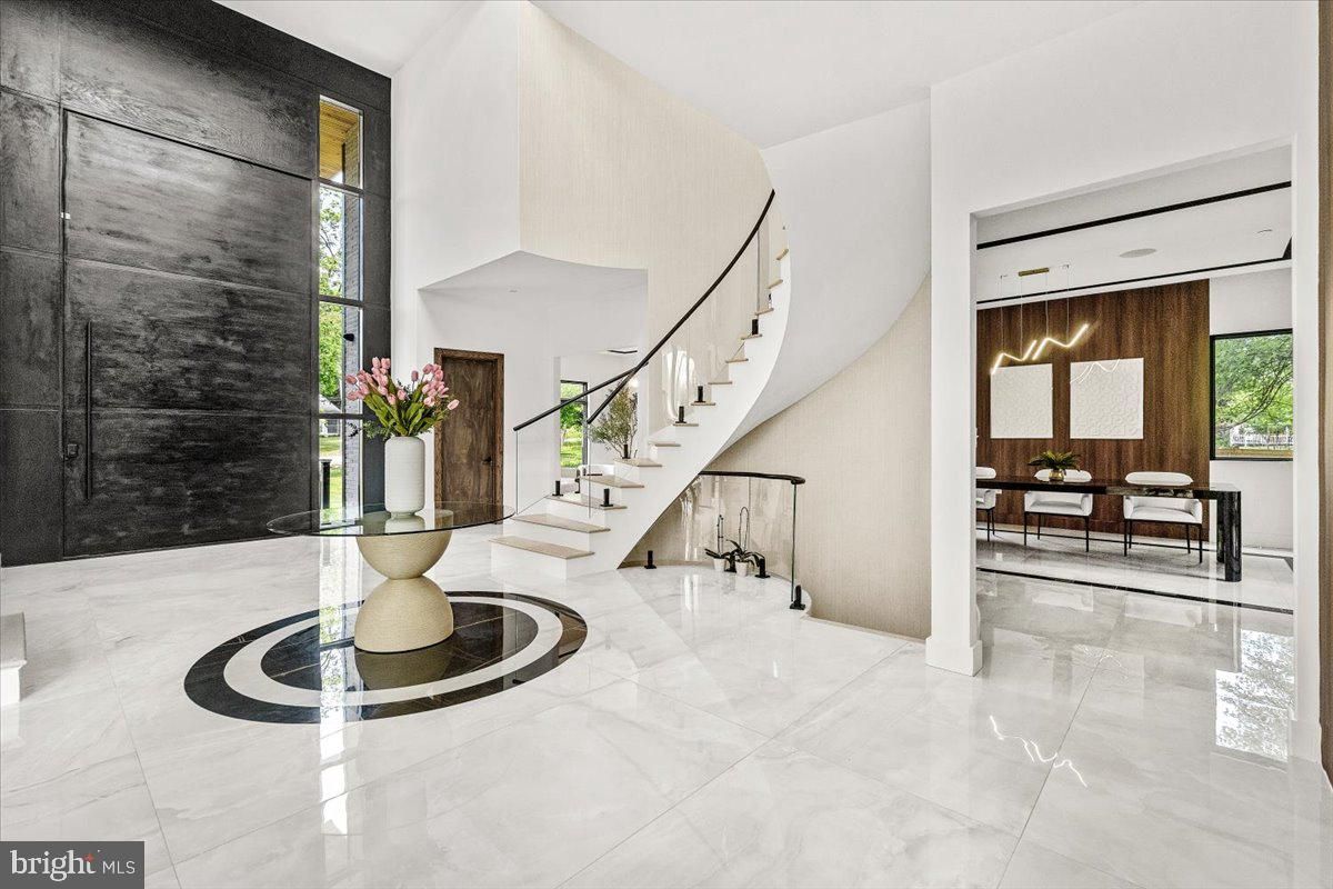 Interior, Marble