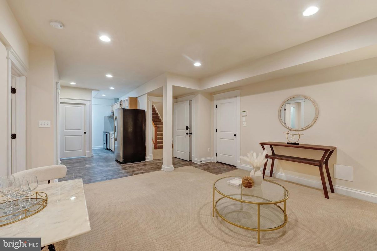 Interior, Recessed Lighting