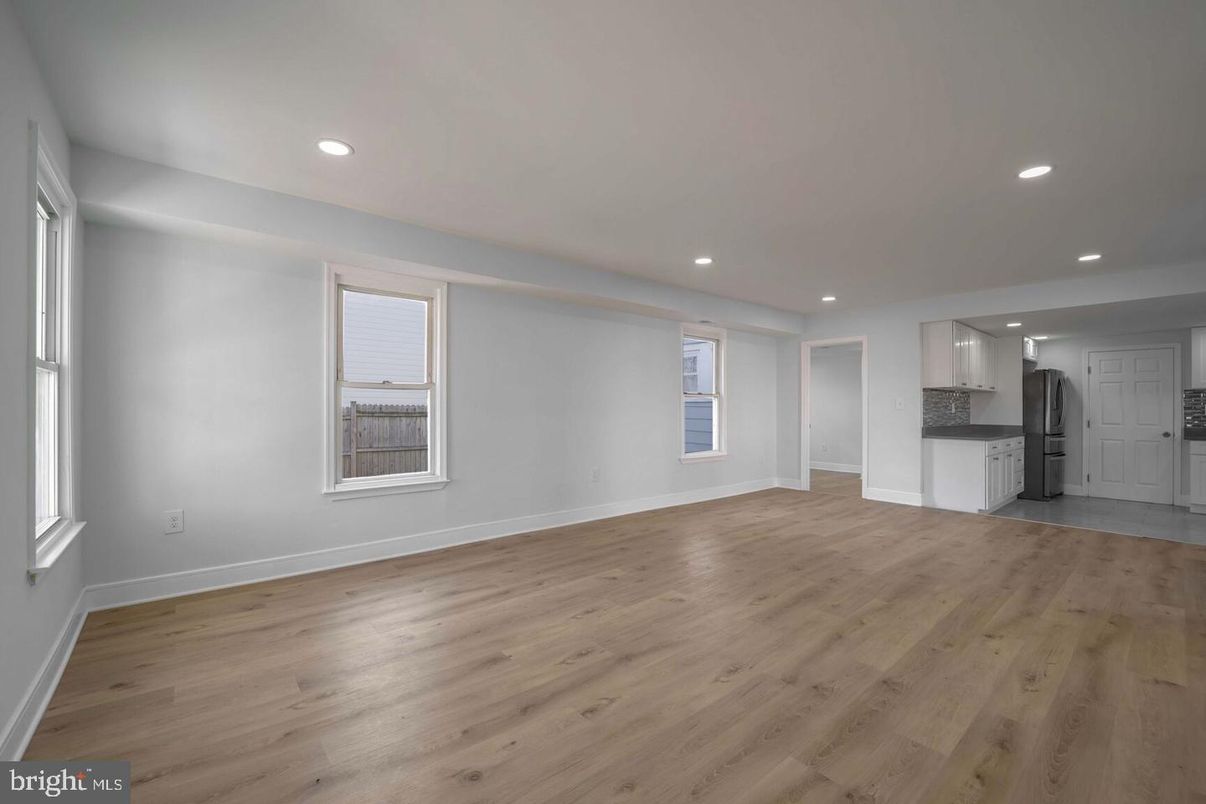 Empty room, Interior, Kitchen, Recessed Lighting, Wood Texture Flooring