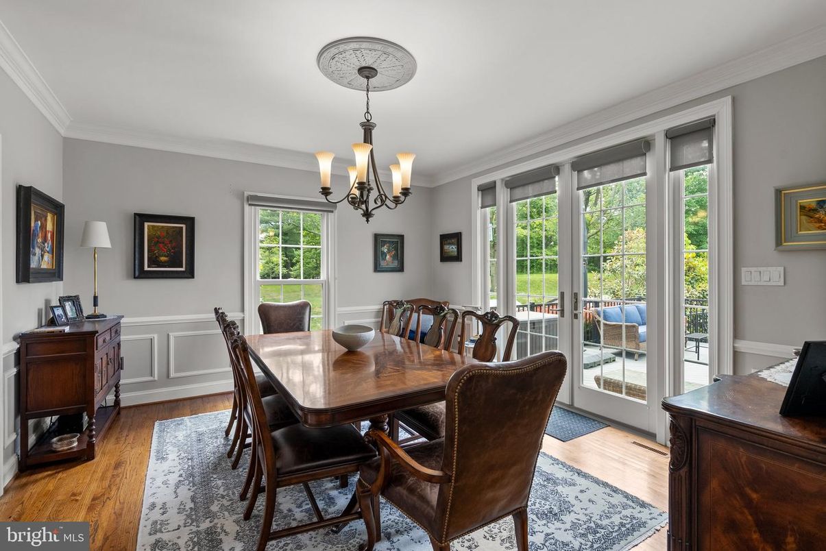 Chandelier, Dining room, Interior, Wood Texture Flooring