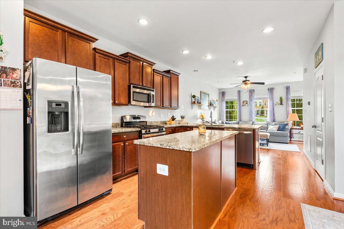 Interior, Kitchen, Living room, Recessed Lighting, Stainless Steel Appliances, Wood Texture Flooring