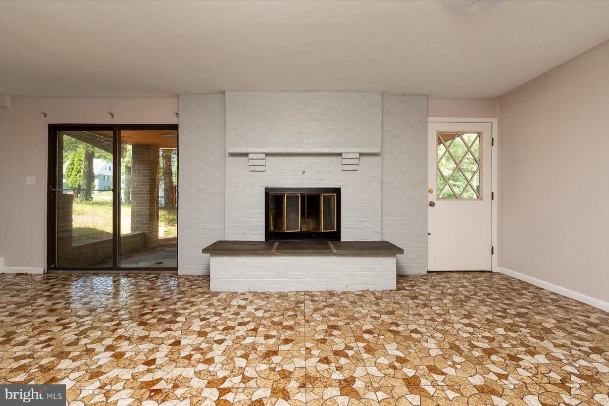 Fireplace, Interior