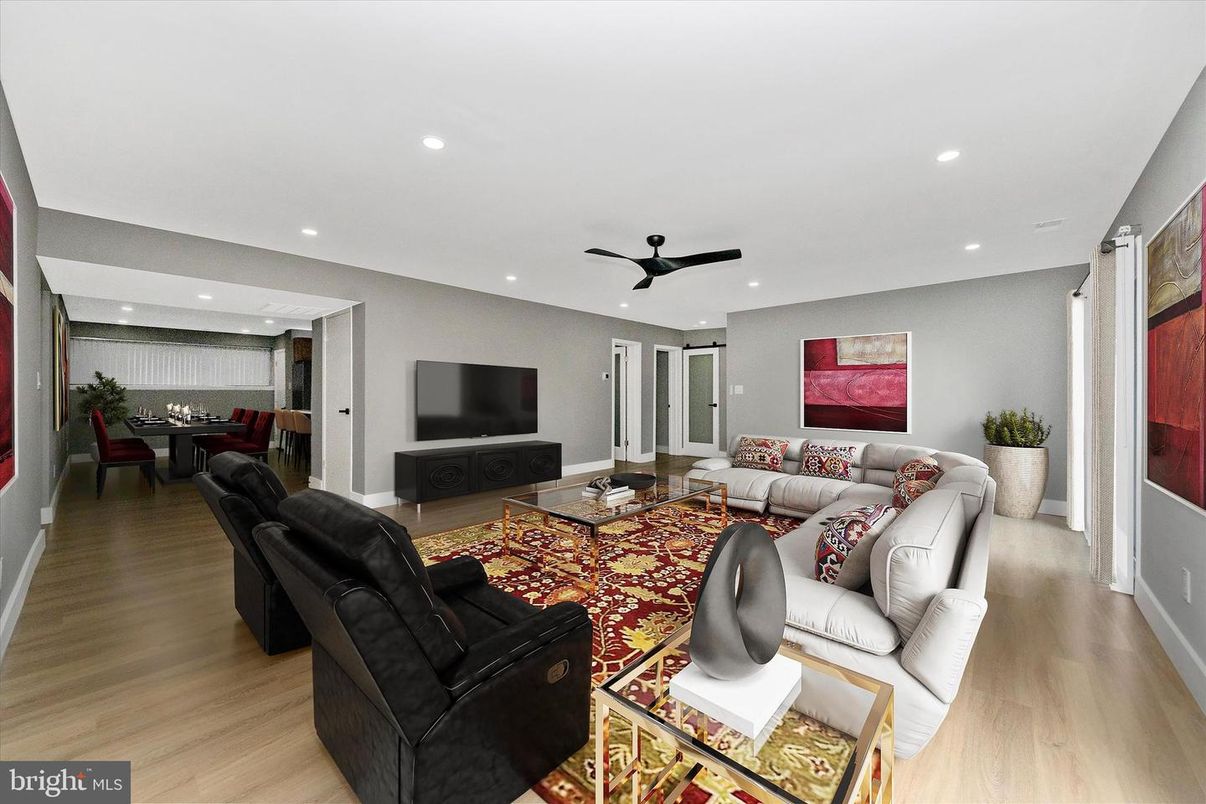 Dining room, Interior, Living room, Recessed Lighting, Wood Texture Flooring
