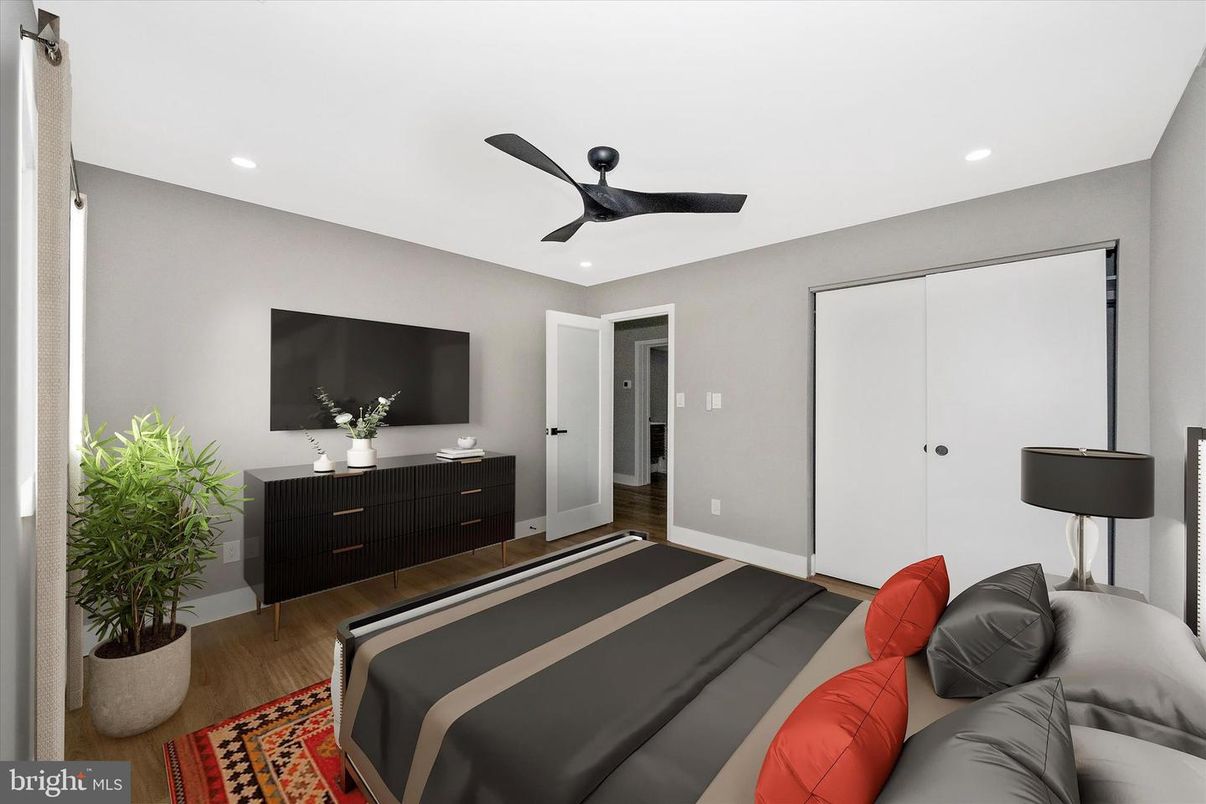 Bedroom, Interior, Recessed Lighting, Wood Texture Flooring