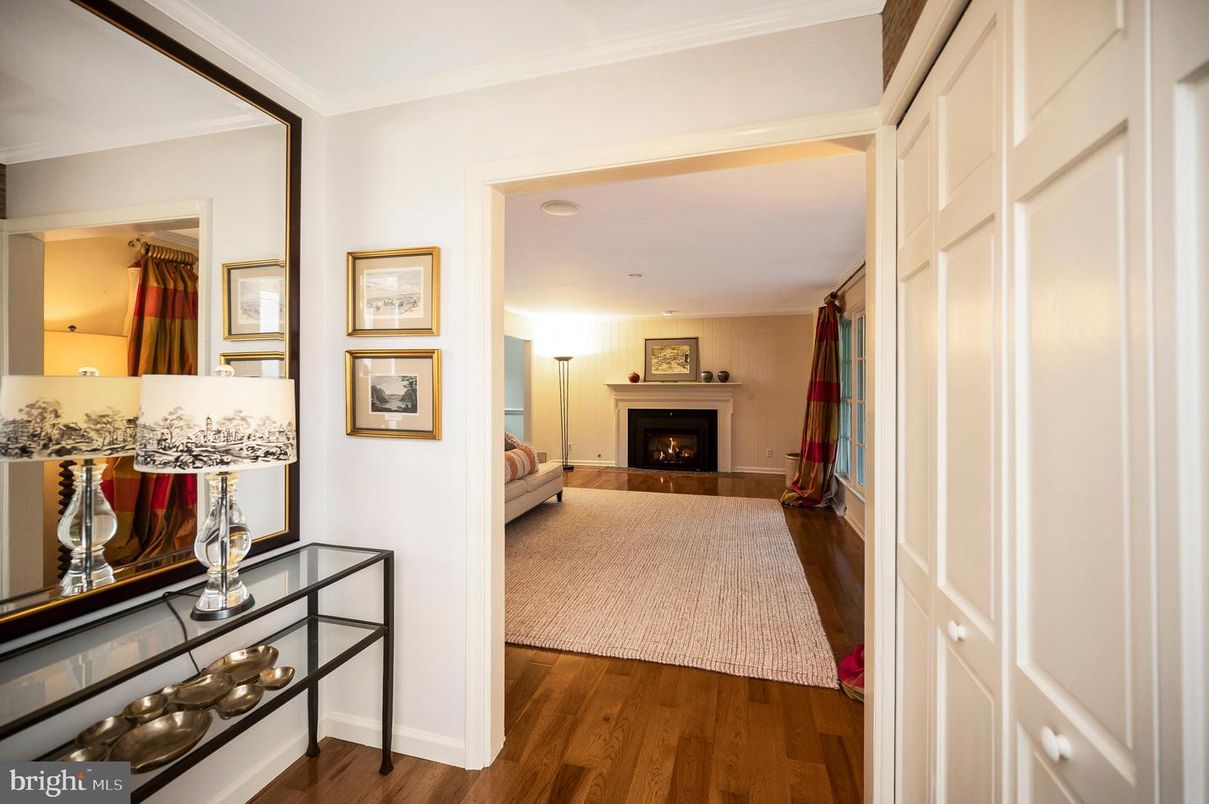 Bedroom, Fireplace, Interior, Recessed Lighting, Wood Texture Flooring