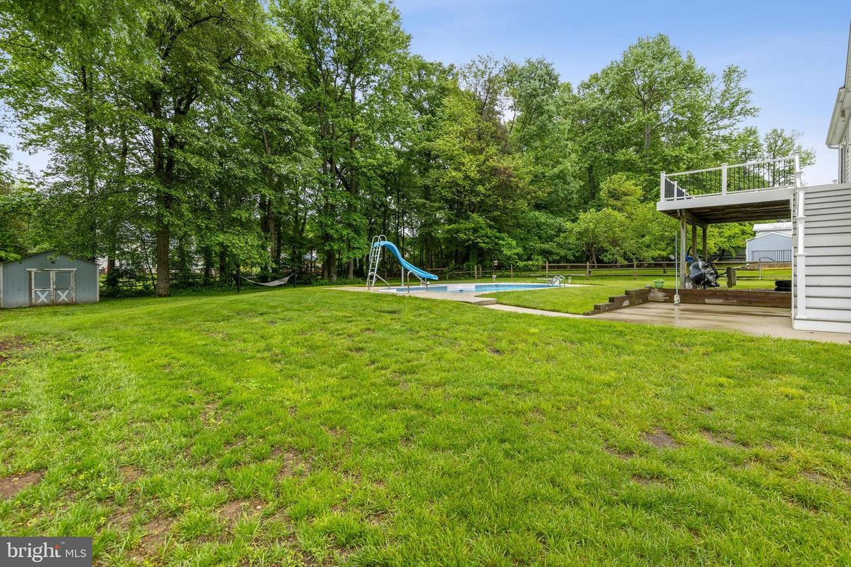 Backyard, Exterior, Playground