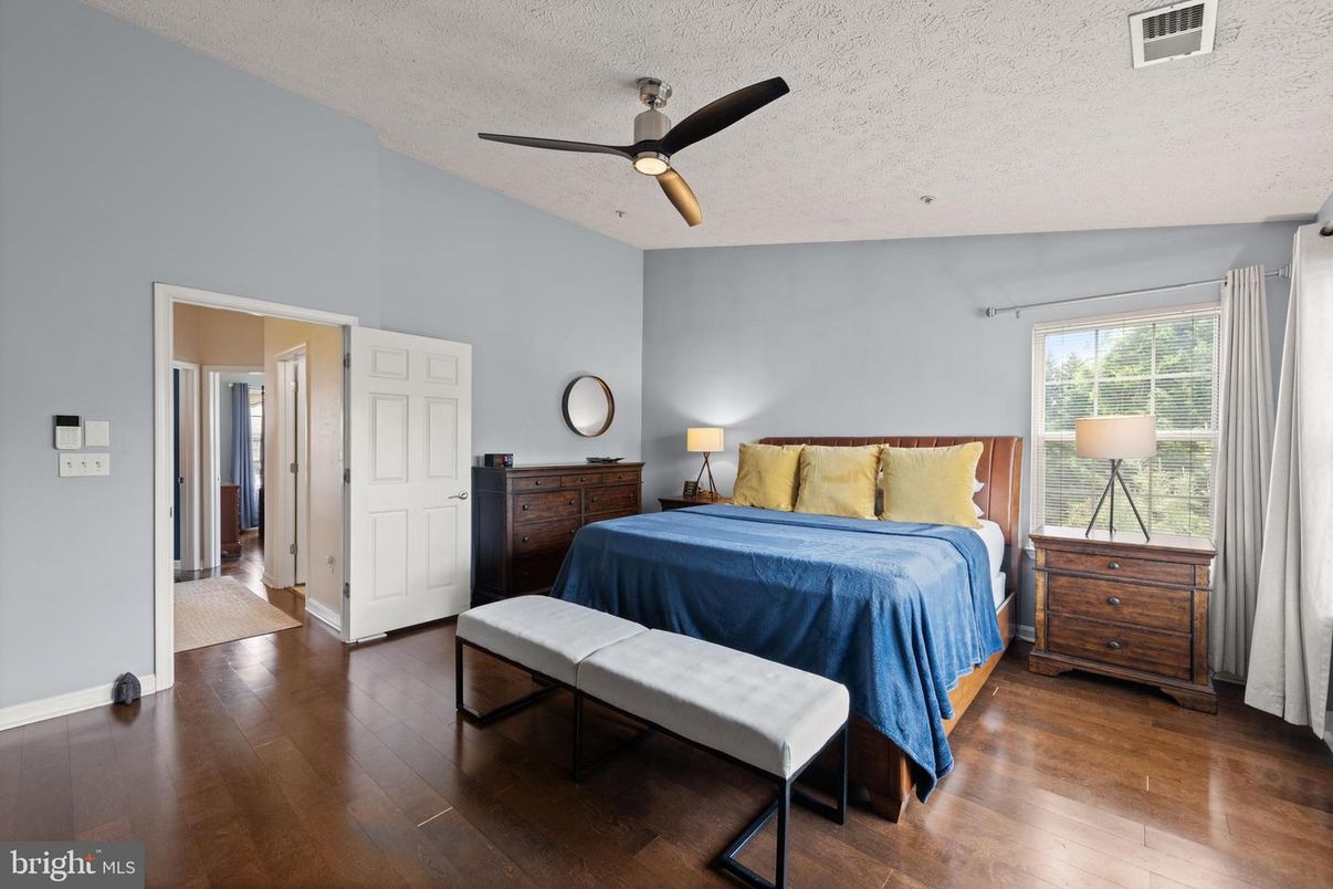 Bedroom, Interior, Wood Texture Flooring