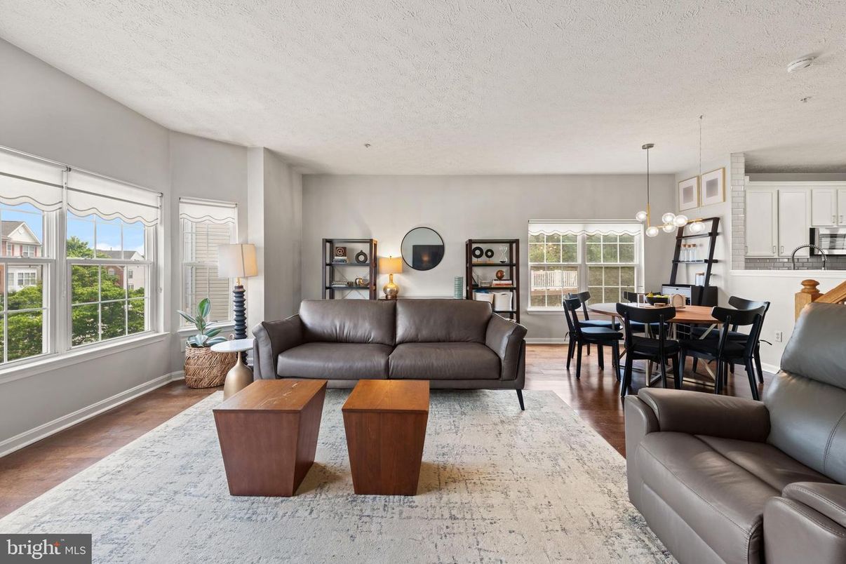 Dining room, Interior, Living room, Pendant Lights, Wood Texture Flooring