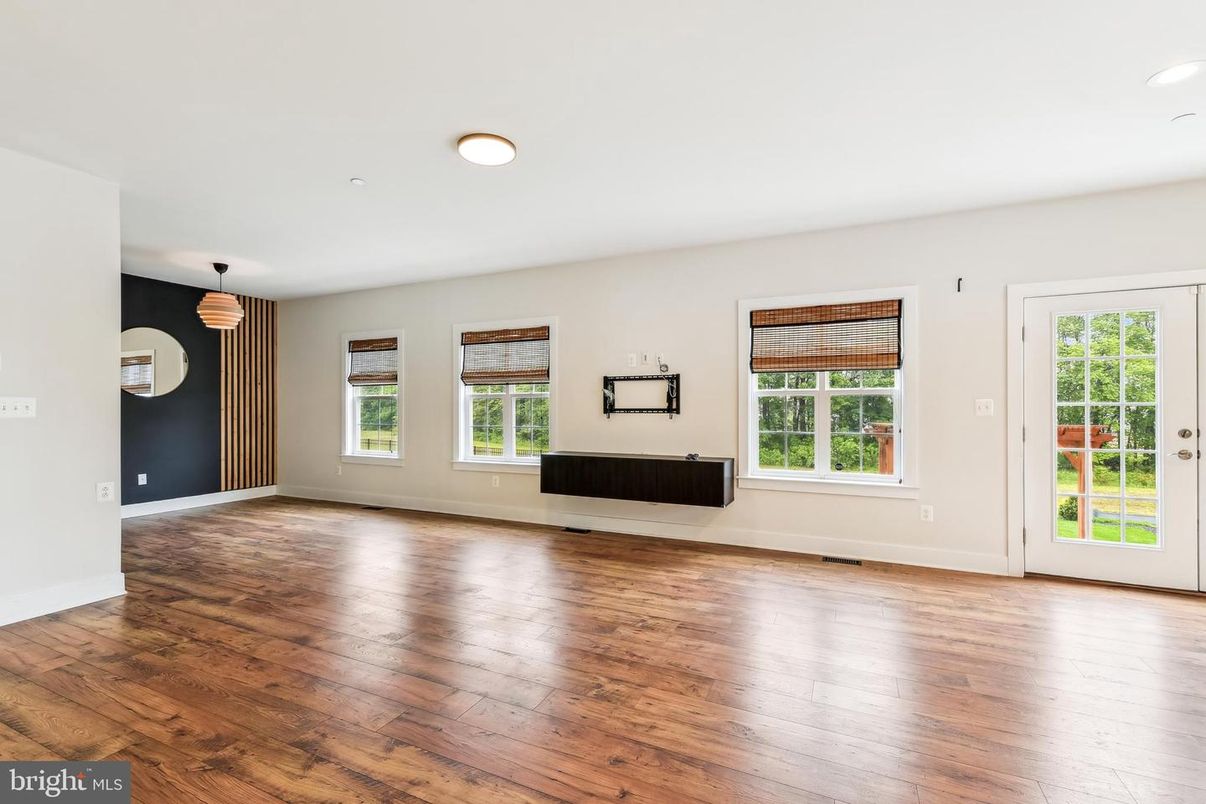 Empty room, Interior, Pendant Lights, Recessed Lighting, Wood Texture Flooring