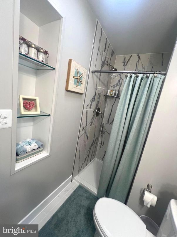 Bathroom, Interior, Marble Walls