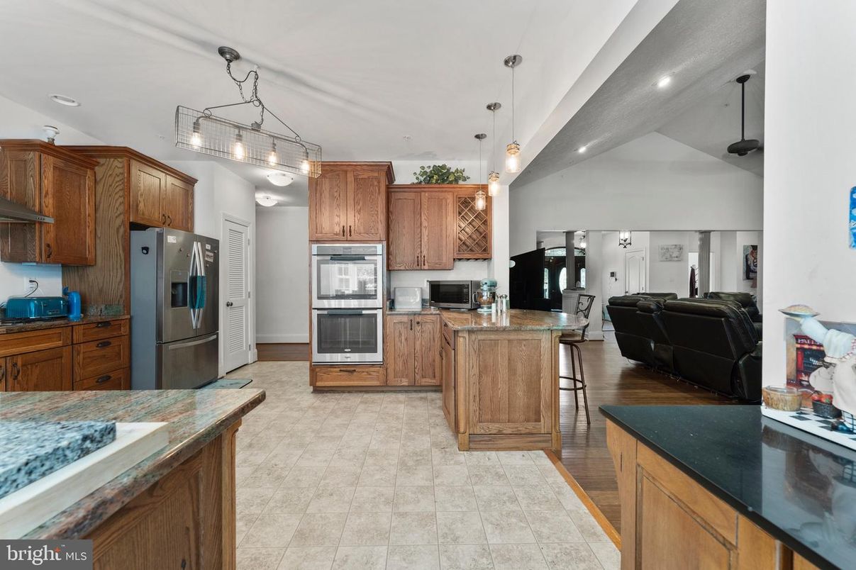 Interior, Kitchen, Living room, Pendant Lights, Recessed Lighting