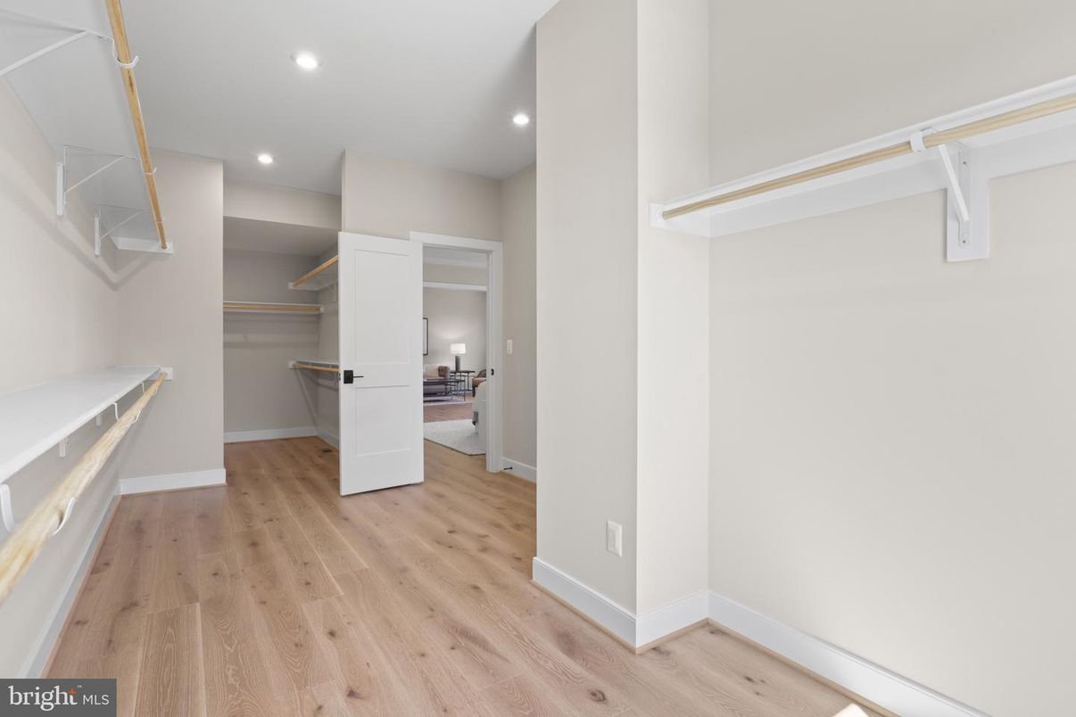 Interior, Recessed Lighting, Walk-in Closets, Wood Texture Flooring