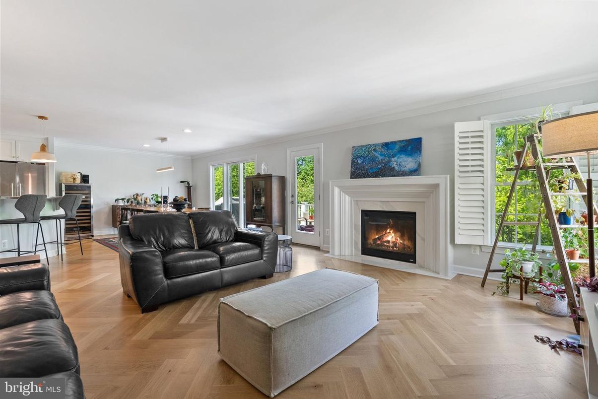Dining room, Fireplace, Interior, Living room, Pendant Lights, Recessed Lighting, Wood Texture Flooring