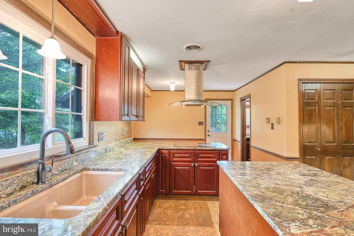 Interior, Kitchen, Pendant Lights