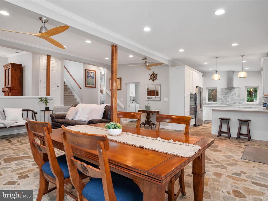 Dining room, Interior, Kitchen, Living room, Pendant Lights, Recessed Lighting