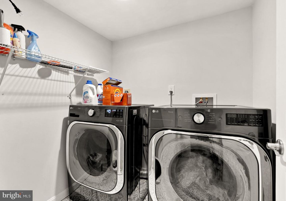 Interior, Utility Closets, Washer