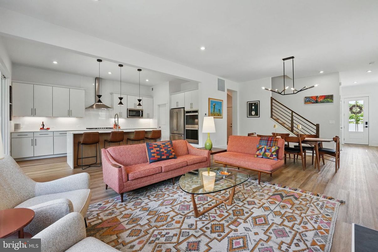 Dining room, Interior, Kitchen, Living room, Pendant Lights, Recessed Lighting, Stainless Steel Appliances, Wood Texture Flooring