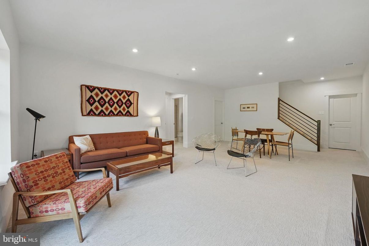 Dining room, Interior, Living room, Recessed Lighting