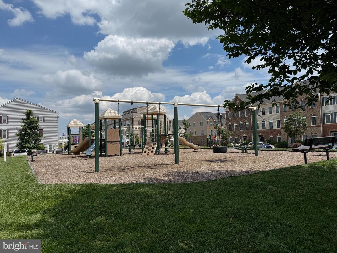 Backyard, Exterior, Playground