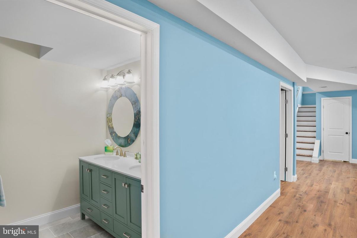 Bathroom, Interior, Wood Texture Flooring