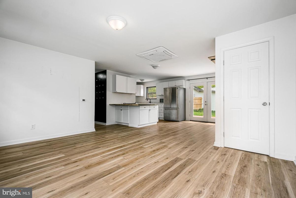 Empty room, Interior, Kitchen, Wood Texture Flooring
