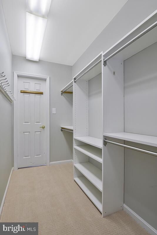 Interior, Walk-in Closets