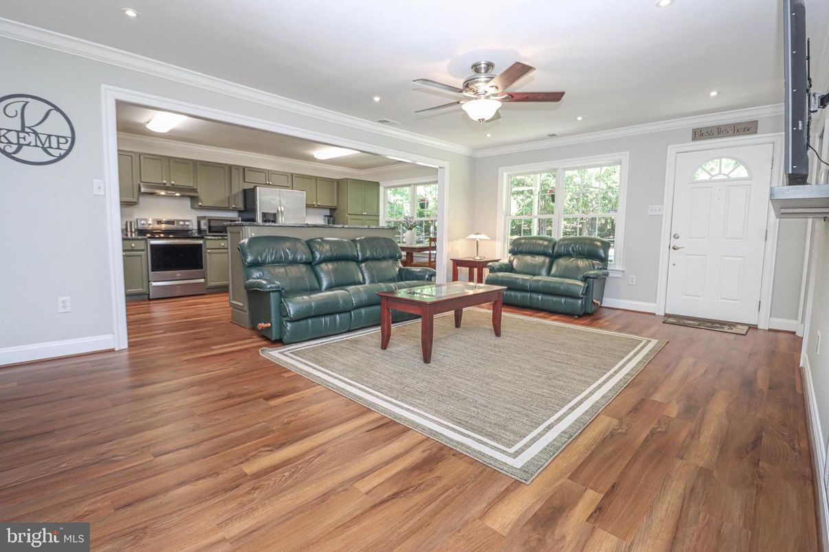 Interior, Kitchen, Living room, Recessed Lighting, Stainless Steel Appliances, Wood Texture Flooring