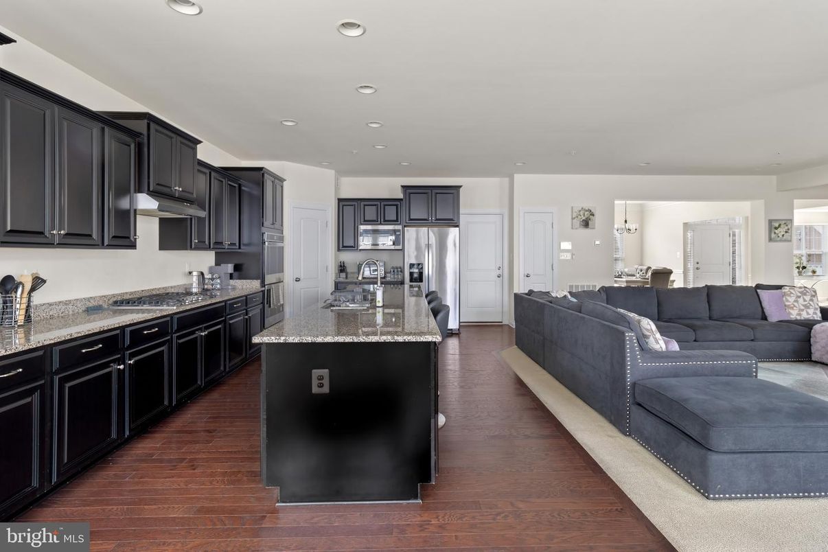 Interior, Kitchen, Living room, Recessed Lighting, Stainless Steel Appliances, Wood Texture Flooring