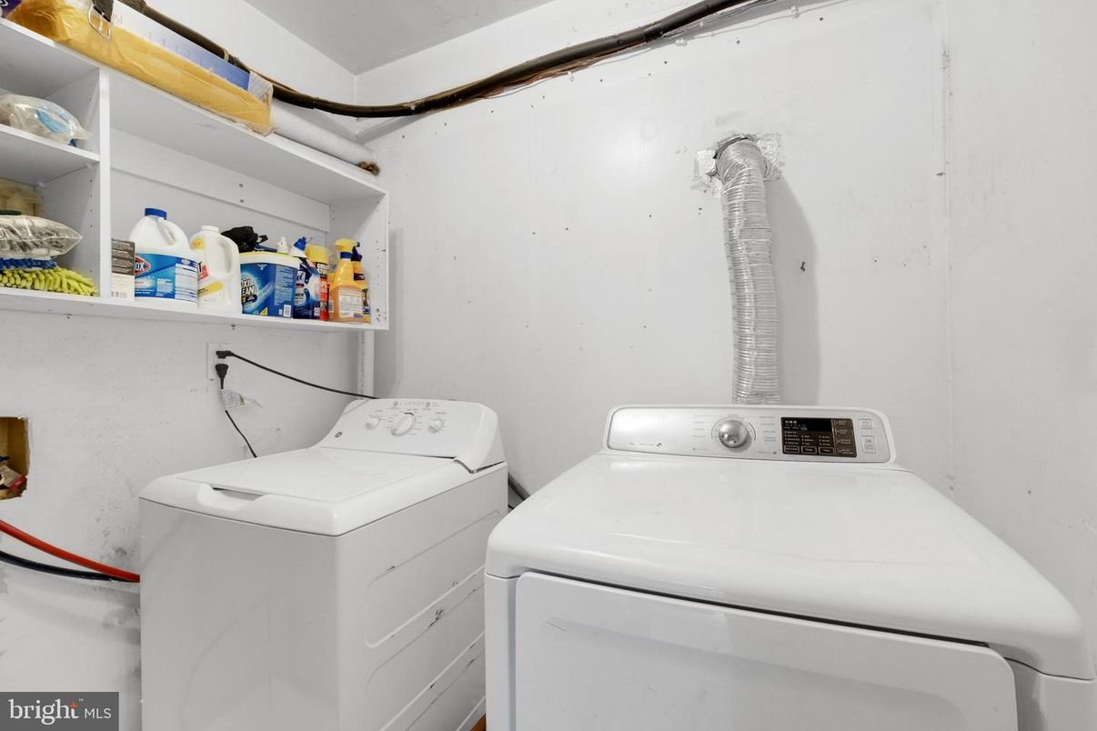 Interior, Washer